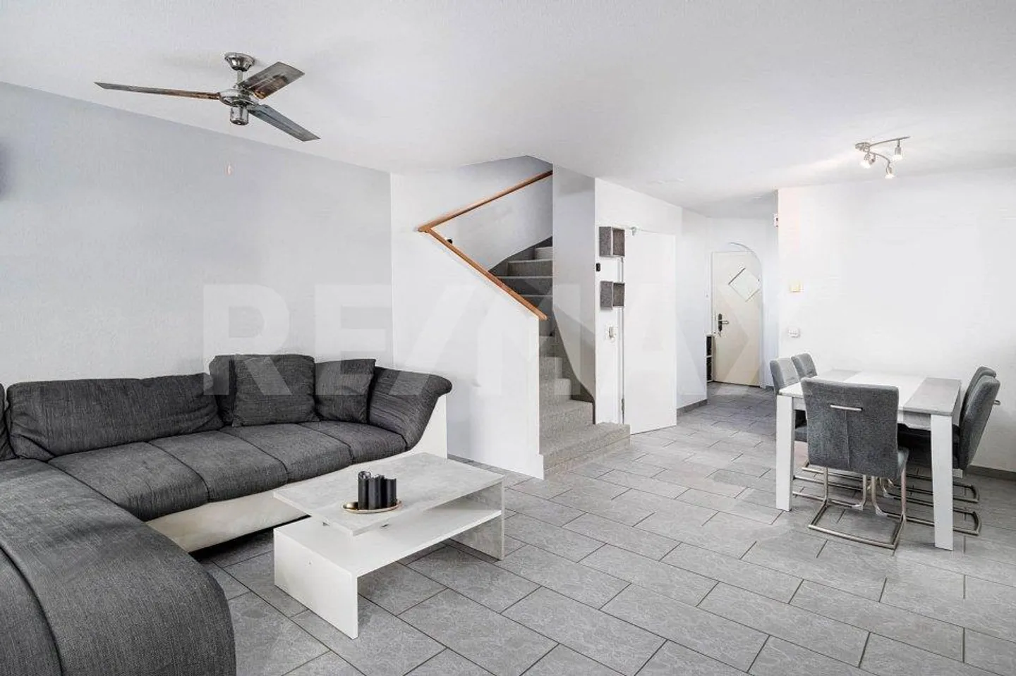 Your family and food center in Villmergen: 5.5 rooms for e... - Photo 2 of 13