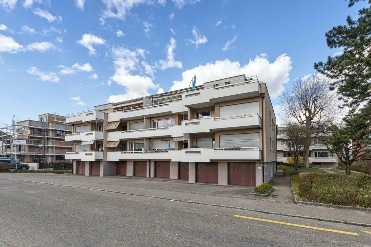 Juste ce qu'il faut pour une petite famille ou un couple - Photo 1 sur 8