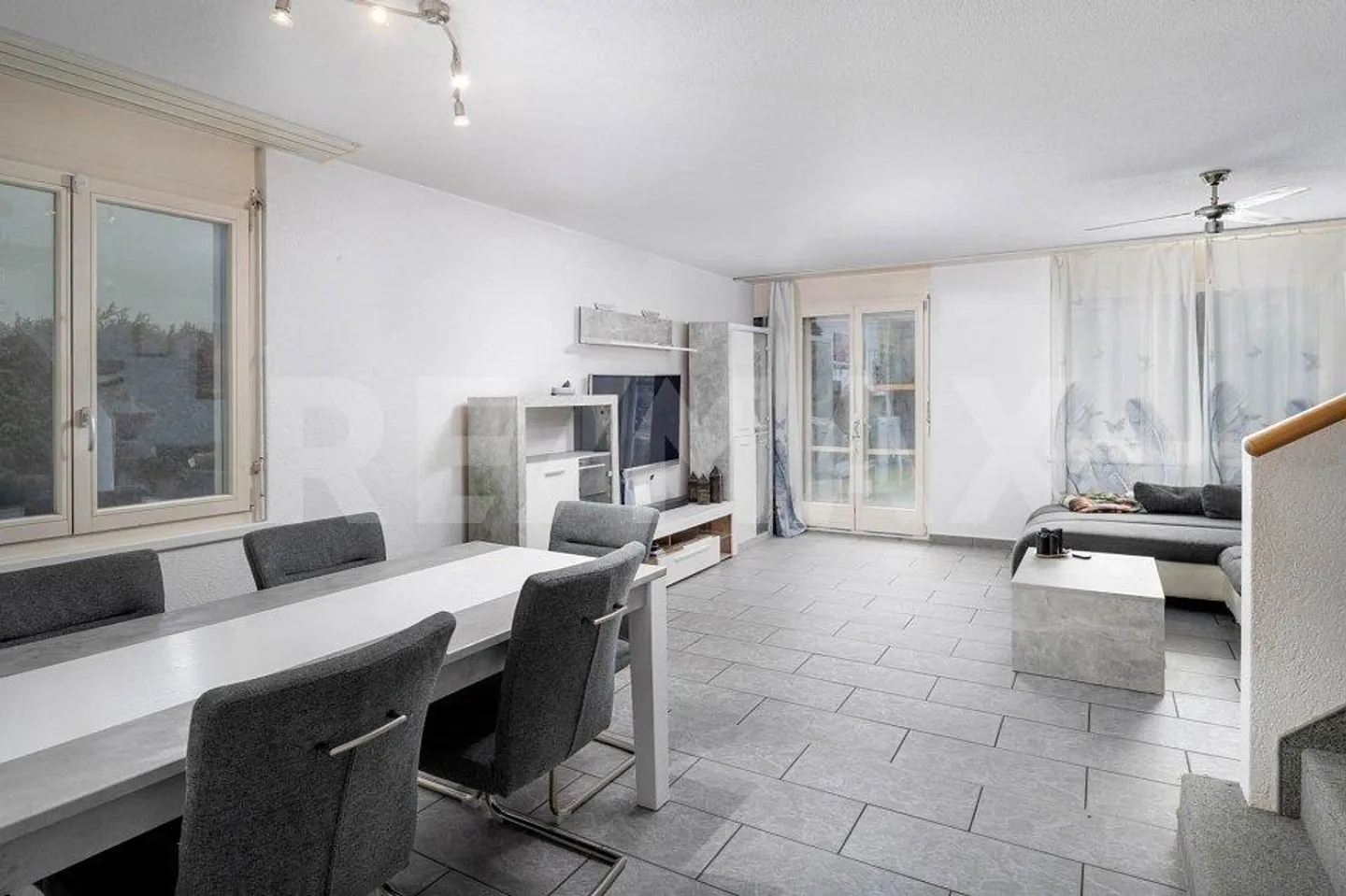 Your family and food center in Villmergen: 5.5 rooms for e... - Photo 3 of 13