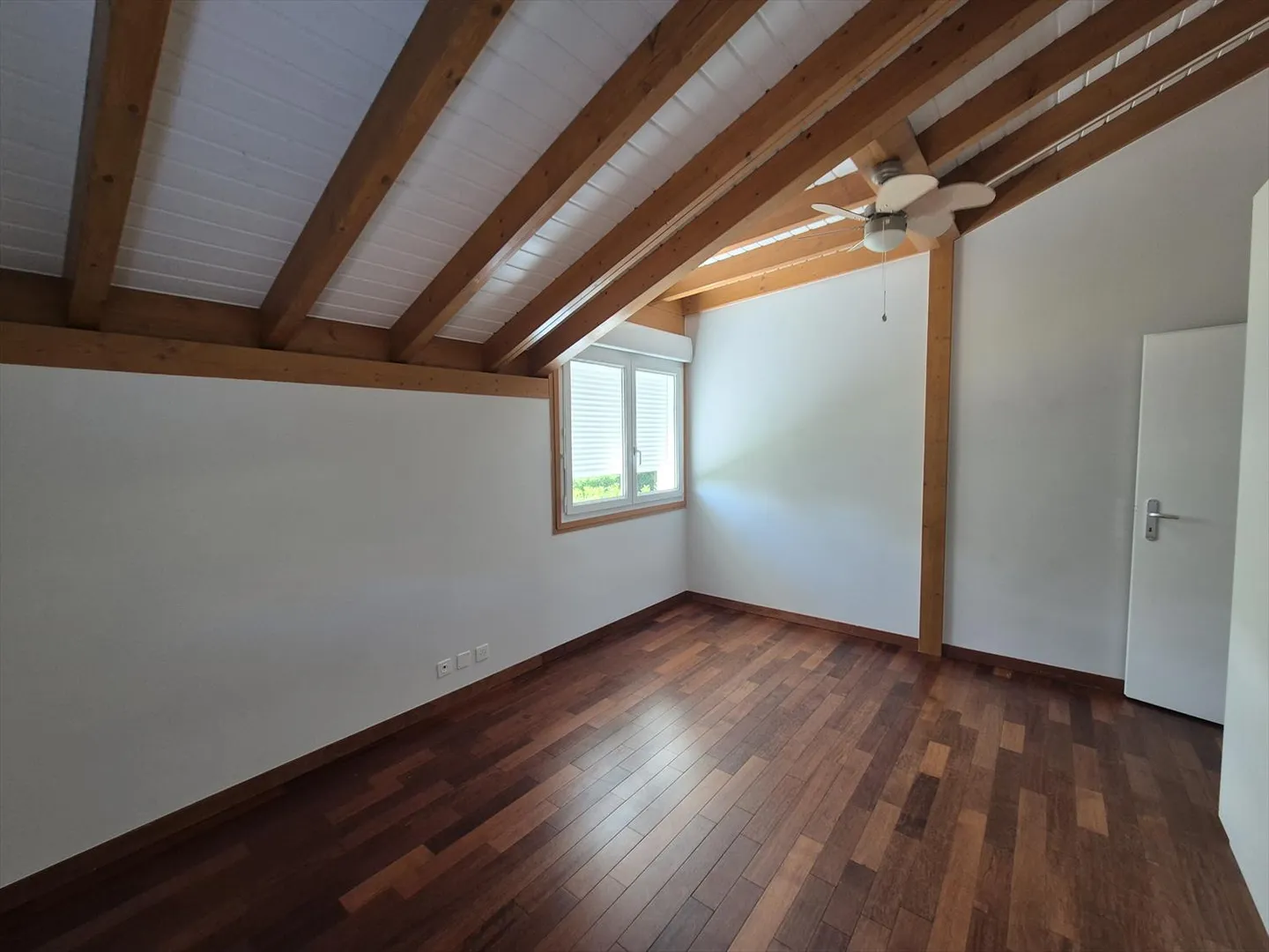 Casa a schiera 7.5 stanze - Foto 9 di 13