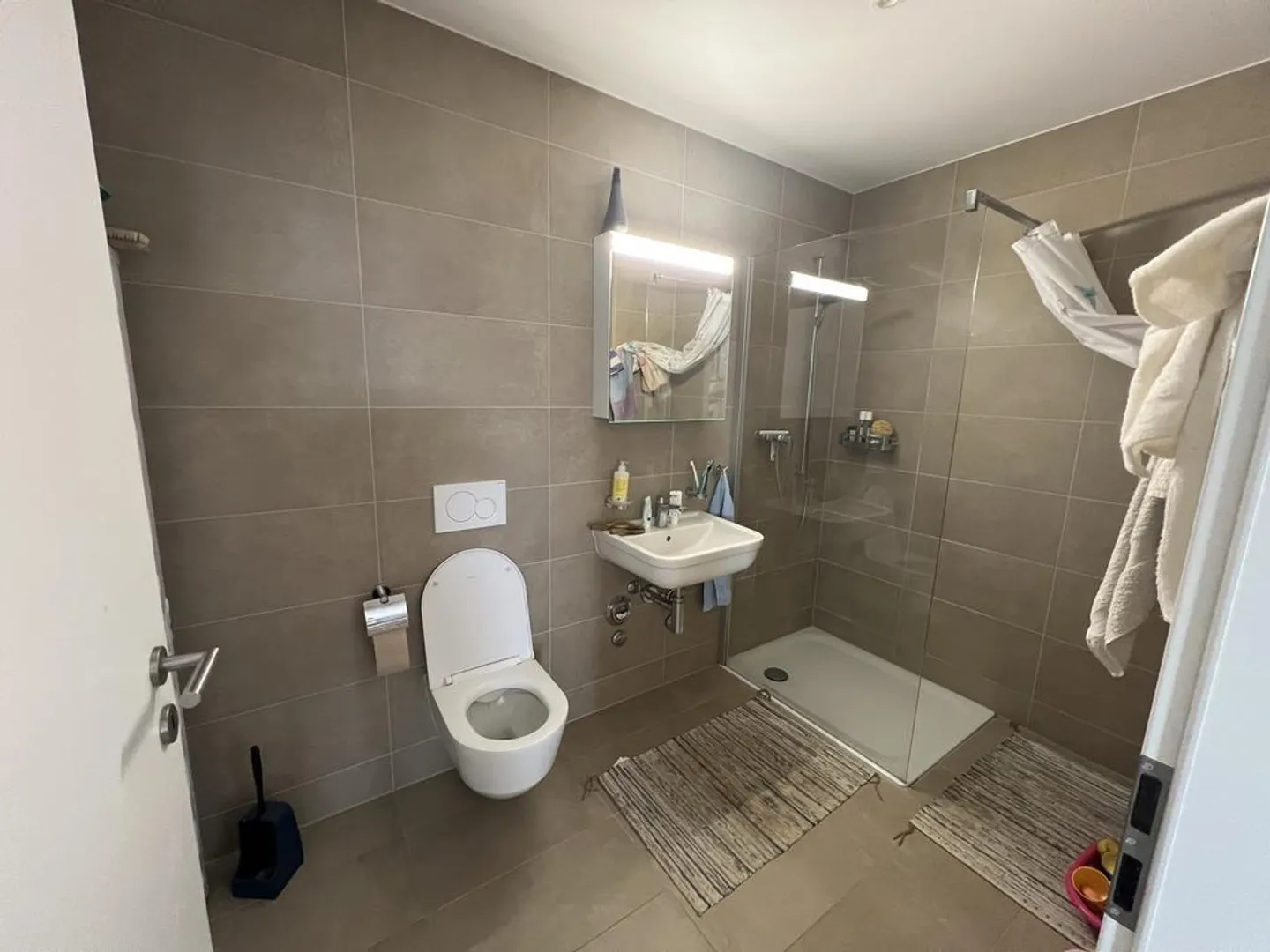 Appartement lumineux avec vue sur le Jura - Photo 9 sur 9