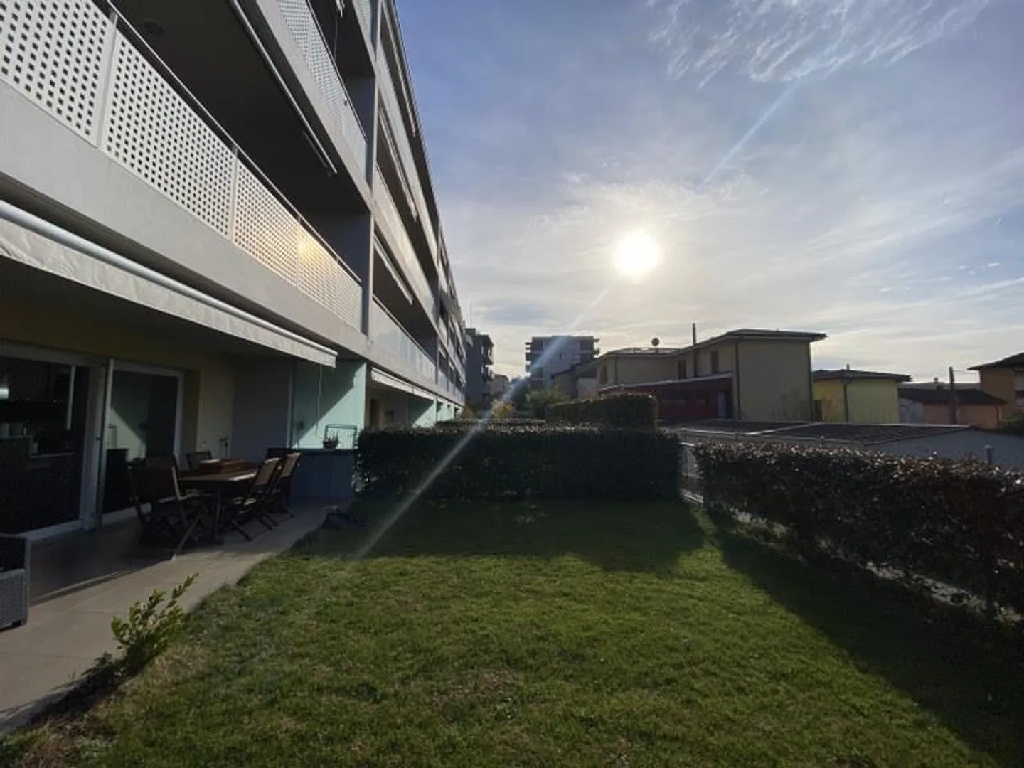 Familienwohnung mit Garten - Foto 1 von 12