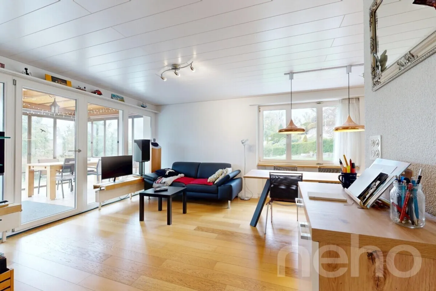 Incantevole casa di 4,5 stanze con vista e grande appezzamento - Foto 3 di 12