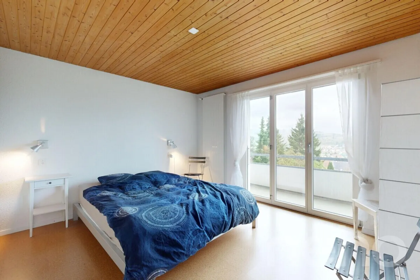 Incantevole casa di 4,5 stanze con vista e grande appezzamento - Foto 4 di 12