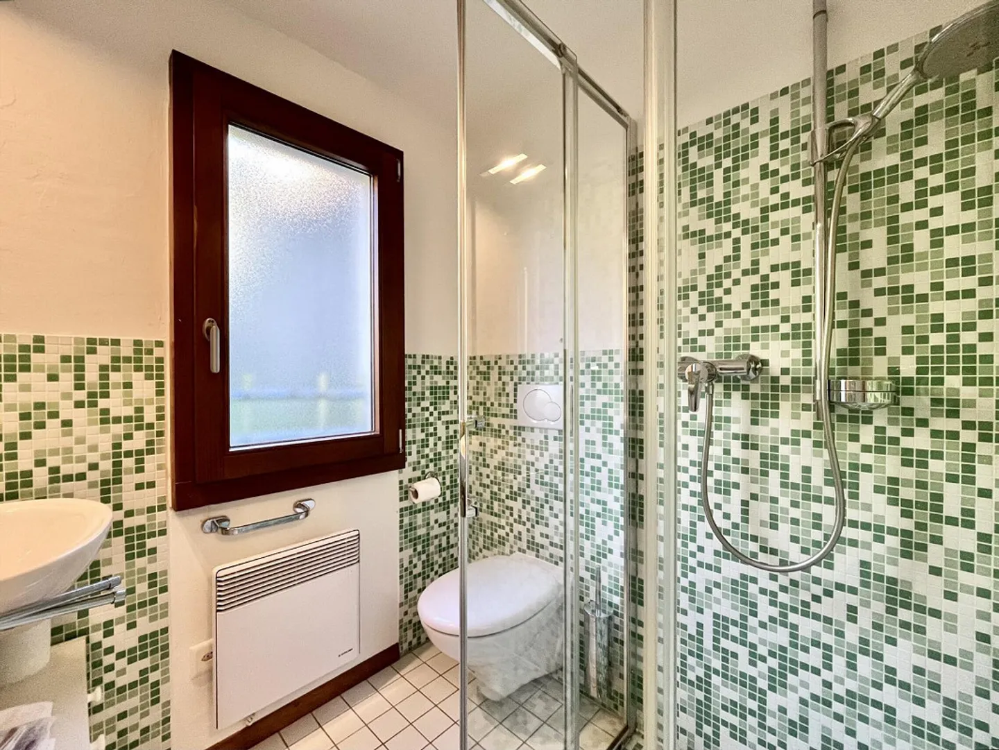 CARATTERISTICA CASA DI NUCLEO 4.5 LOCALI A PUGERNA - Foto 8 von 9