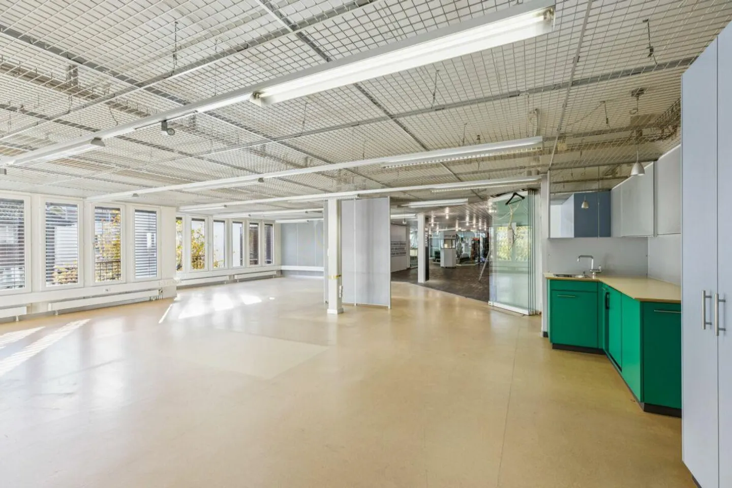 Your business in the heart of Sarnen at Lindenhof - Photo 11 of 13