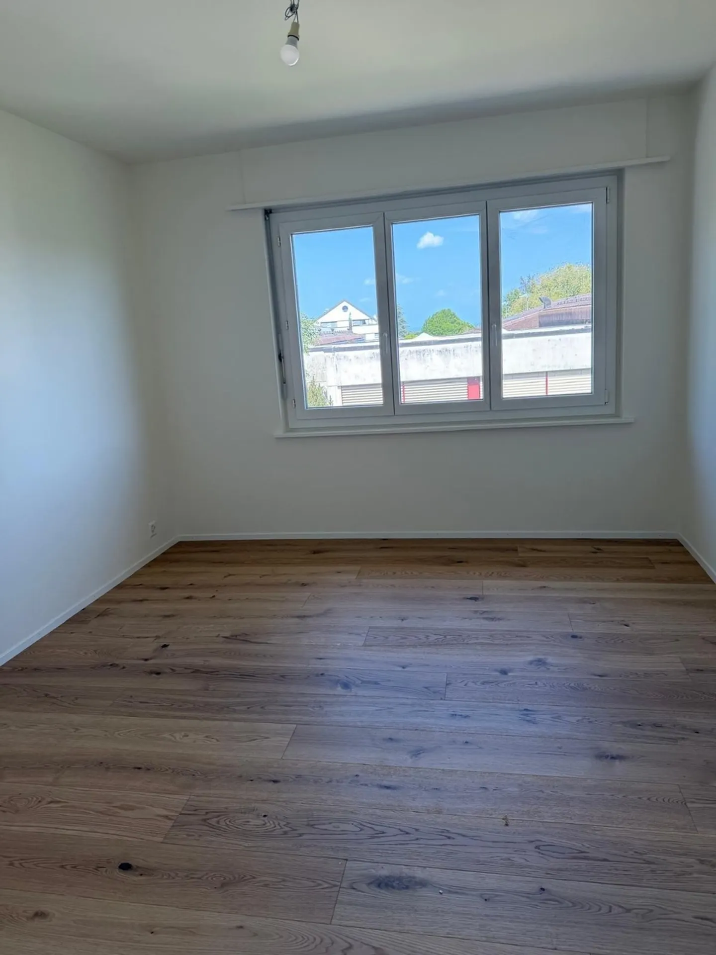 Duplex-Wohnung - 6,5 Zimmer Grandson - Foto 7 von 8