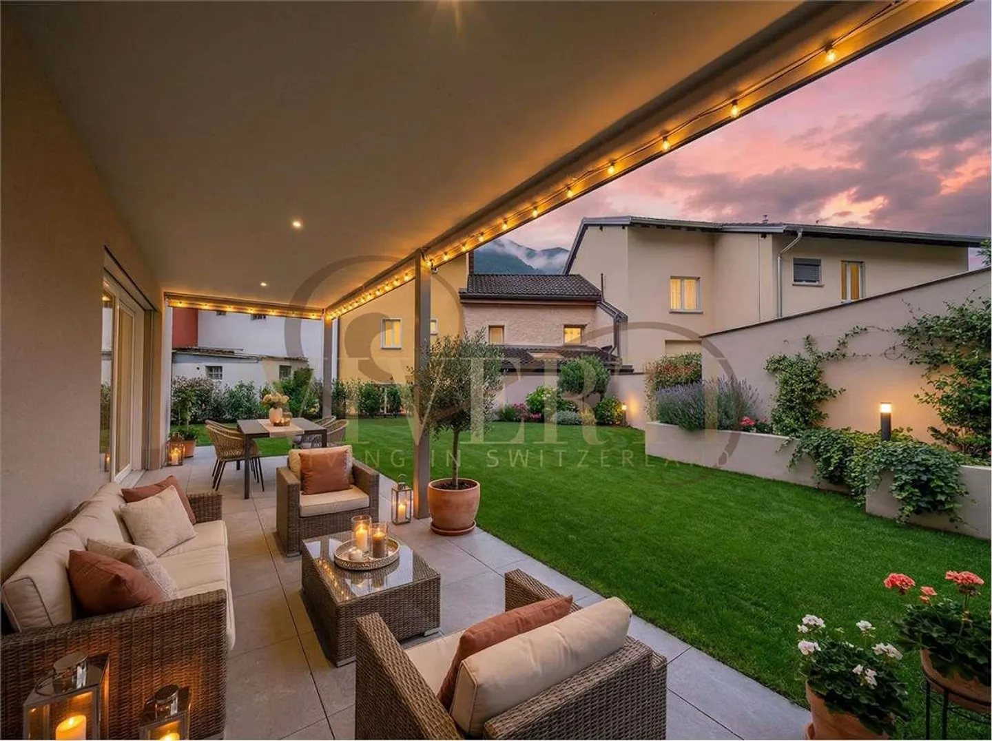 APPARTAMENTO 3.5 STANZE QUASI NUOVO CON GIARDINO PRIVATO A LUMINO - Foto 6 di 12