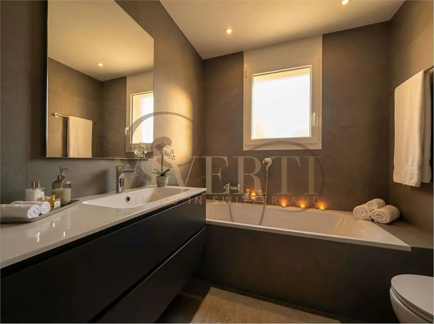 APPARTAMENTO 3.5 STANZE QUASI NUOVO CON GIARDINO PRIVATO A LUMINO - Foto 9 di 12