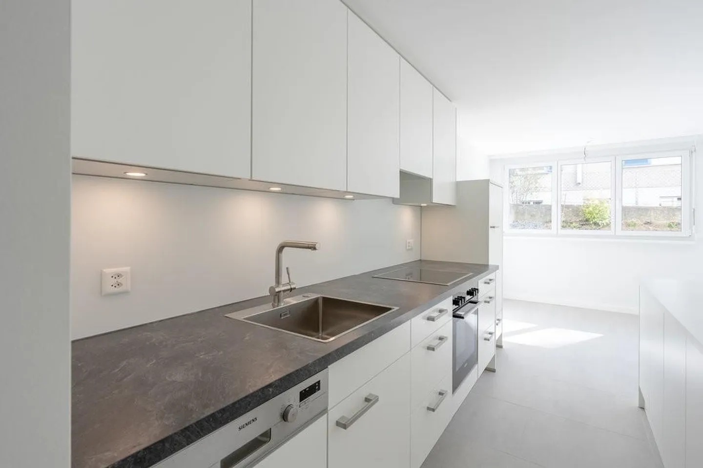 Appartement 2 pièces avec confort : lave-linge-sèche-linge inclus ! - Photo 3 sur 12