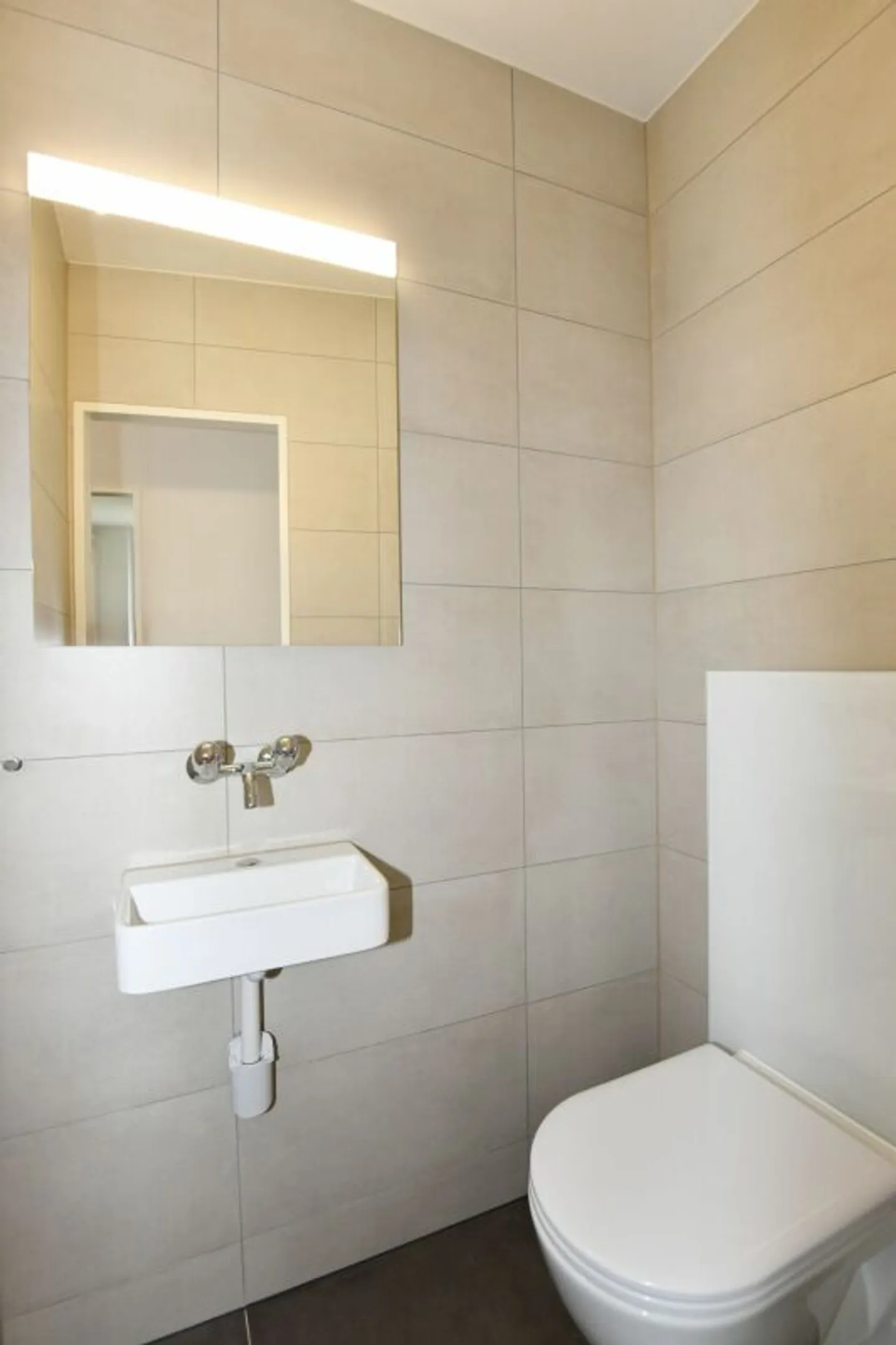 Appartamento in affitto - Foto 10 di 12