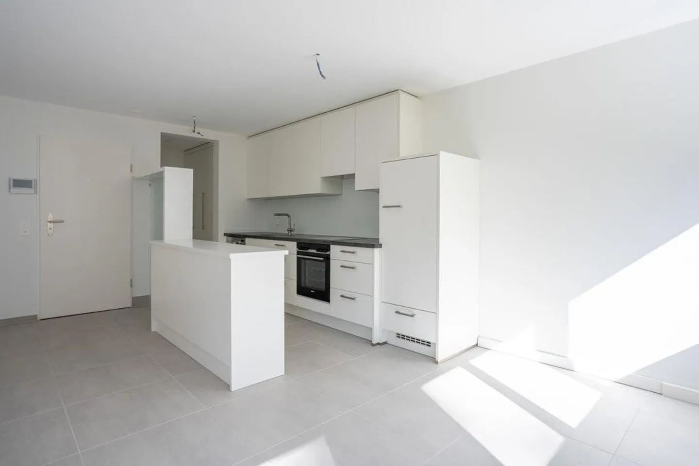 Appartement 2 pièces avec confort : lave-linge-sèche-linge inclus ! - Photo 4 sur 12