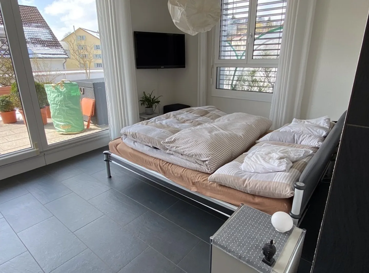 APPARTAMENTO ATTICO 3½ LOCALI A LIEBEFELD (BE), ARREDATO, TEMPORANEO - Foto 6 di 9