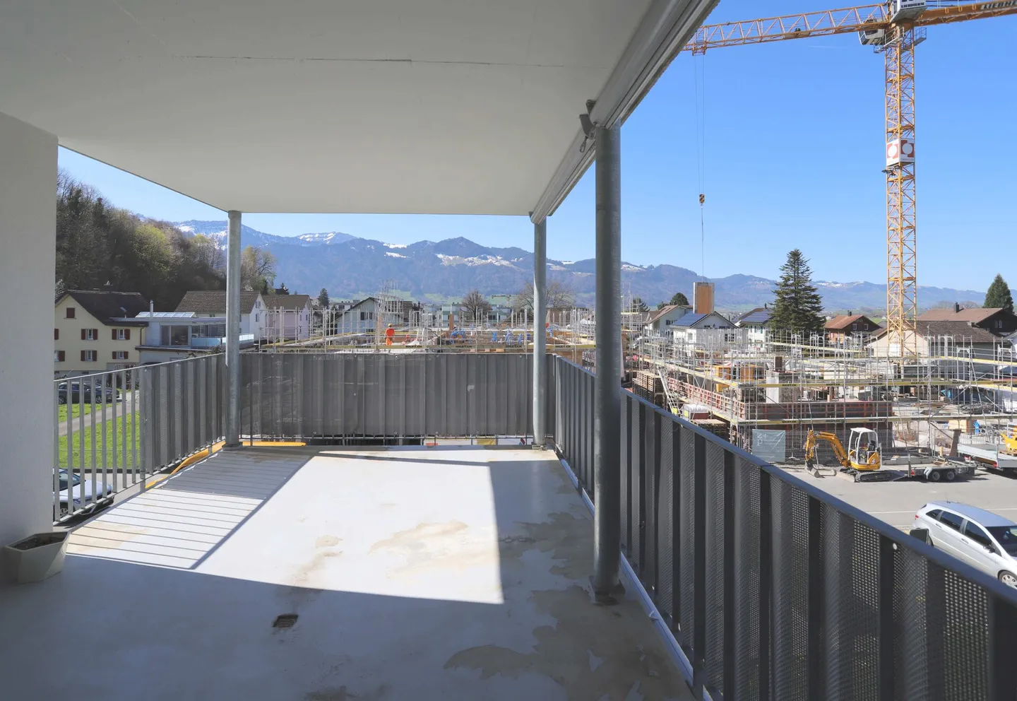 Geräumige Wohnung mit Balkon - Foto 8 von 8