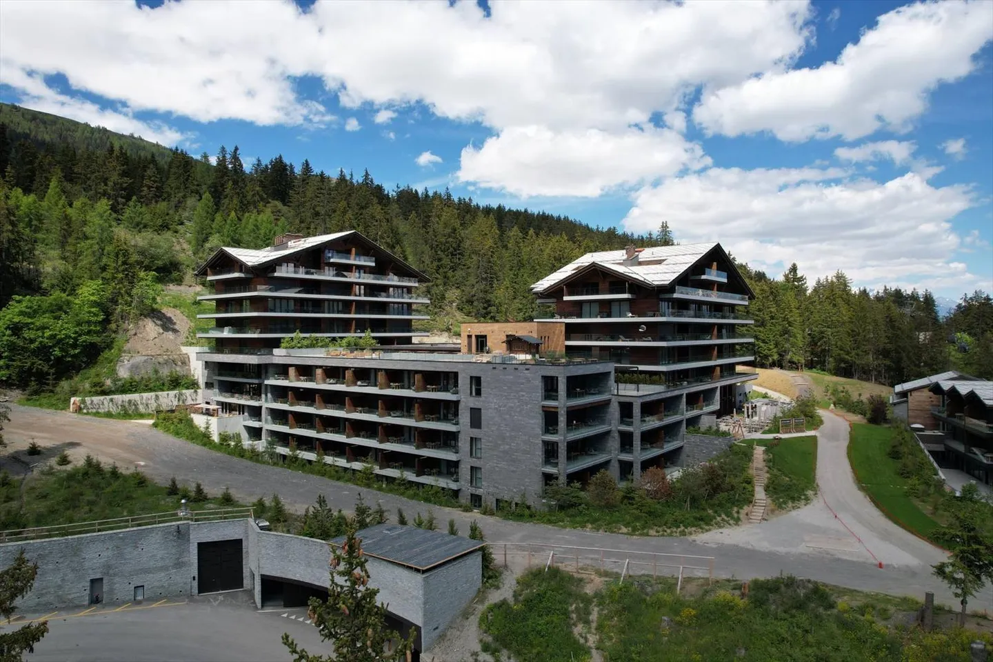 Appartamento di lusso esclusivo con 5 camere al 3° piano - Foto 1 di 5