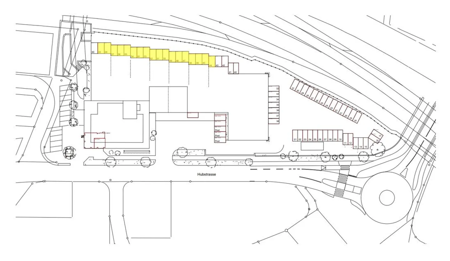 Motorhome parking spaces directly at Wil SG train station - Photo 6 of 6