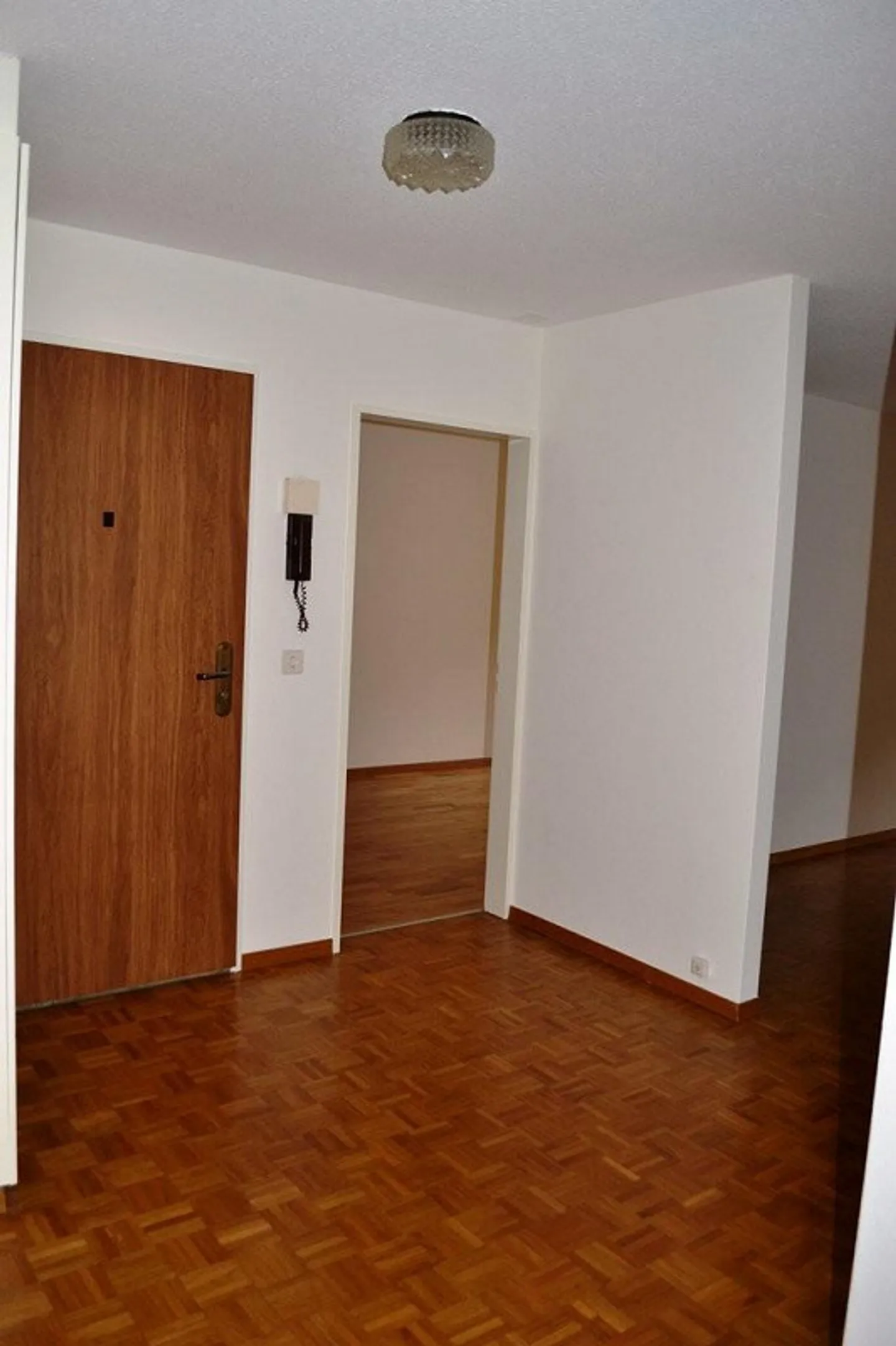 AFFITTARE SENZA CAUZIONE - Appartamento familiare tranquillo e conveniente - Foto 7 di 11