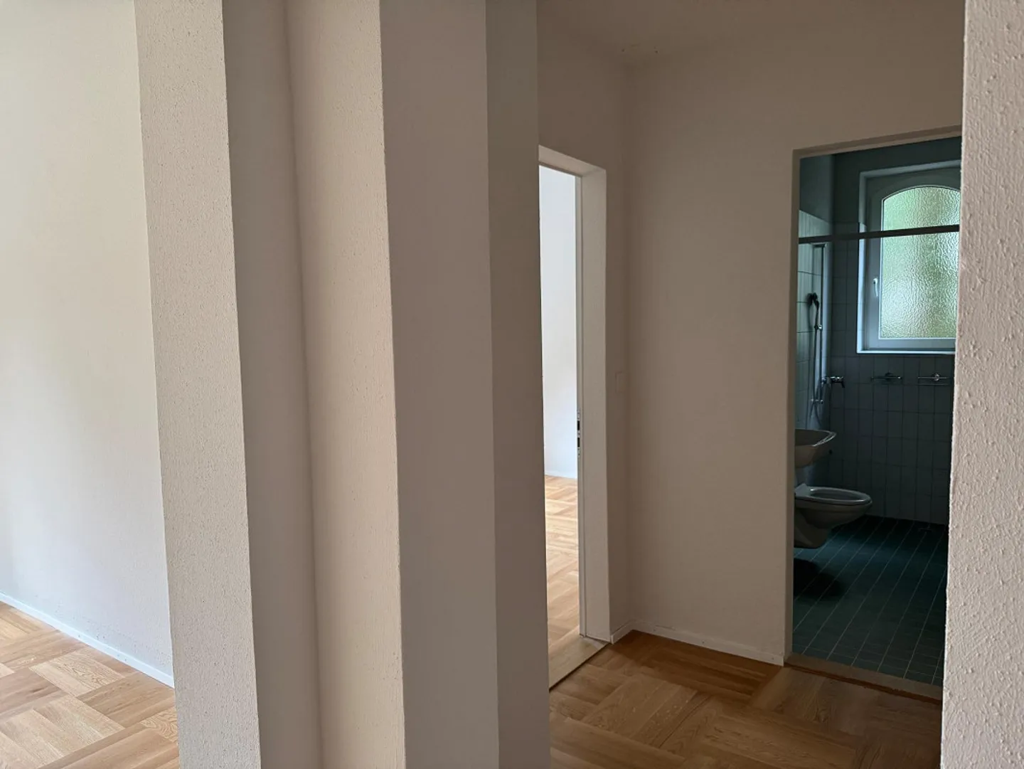 Frisch renovierte 3.5-Zimmer-Wohnung nahe der Universität St. - Photo 3 sur 11