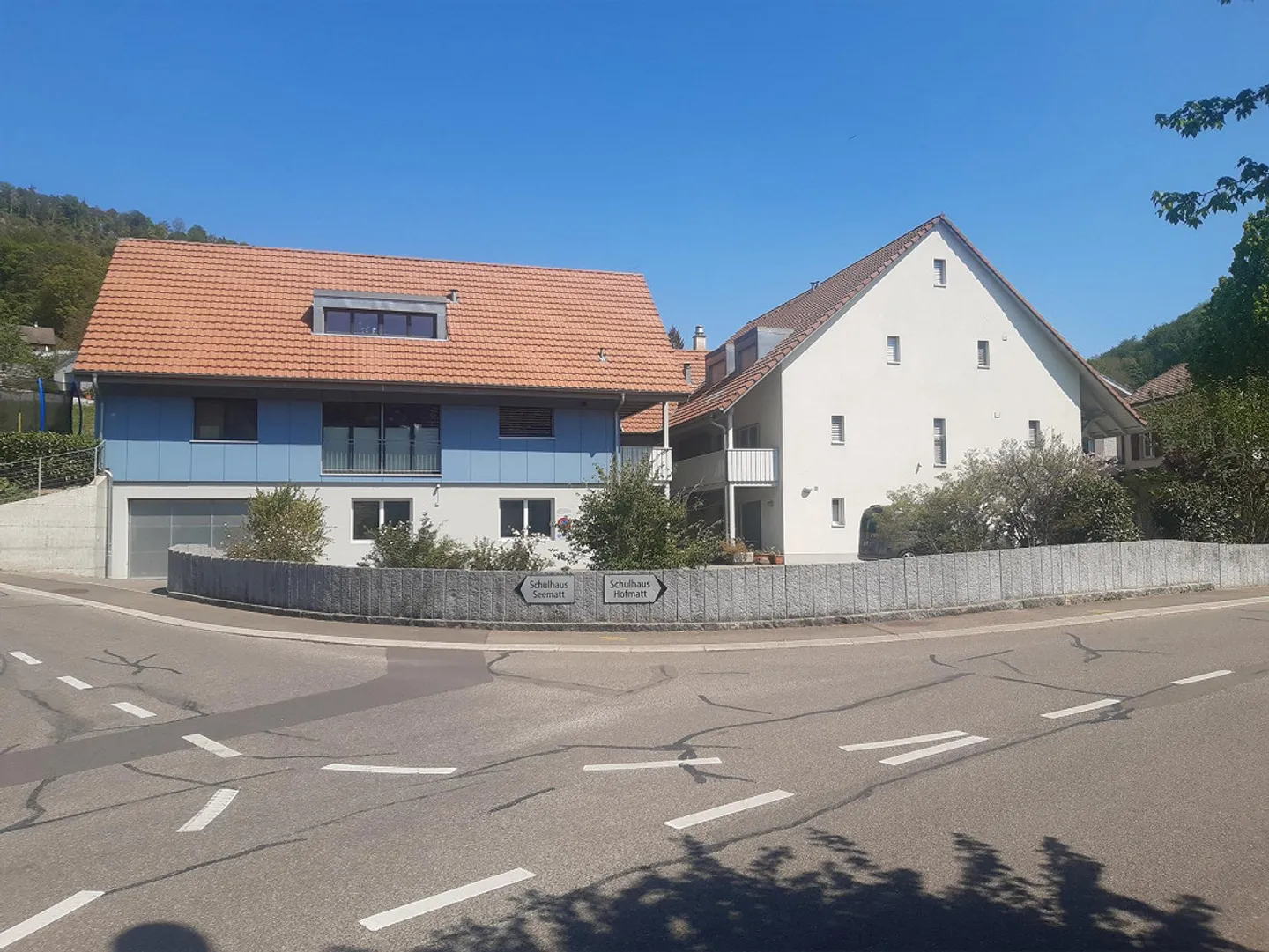 Appartement 2,5 pièces avec coin salon - Photo 1 sur 15