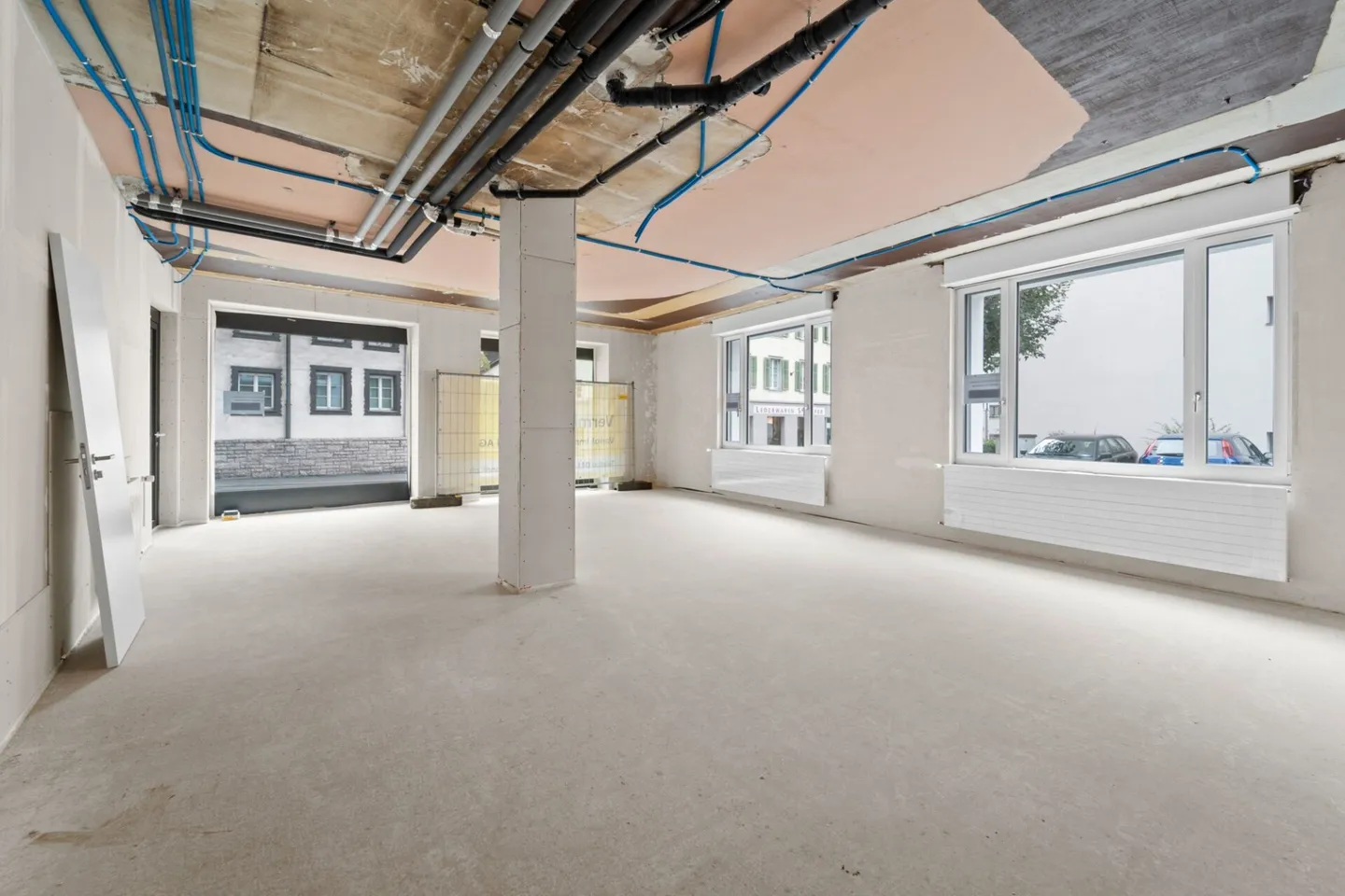 Espace commercial/de vente au centre de Küssnacht - Photo 6 sur 11