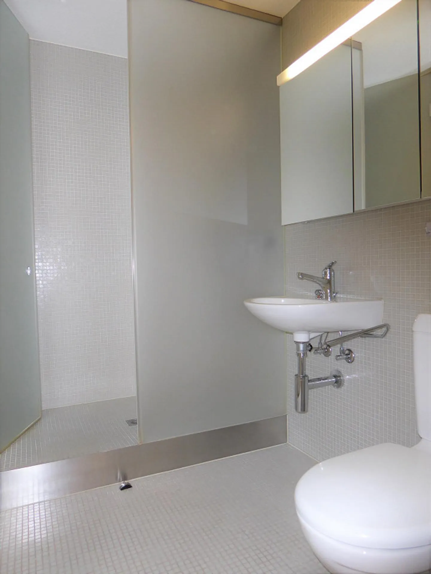 Appartement 2.5 pièces au cœur de la ville d'Aarau - Photo 2 sur 5