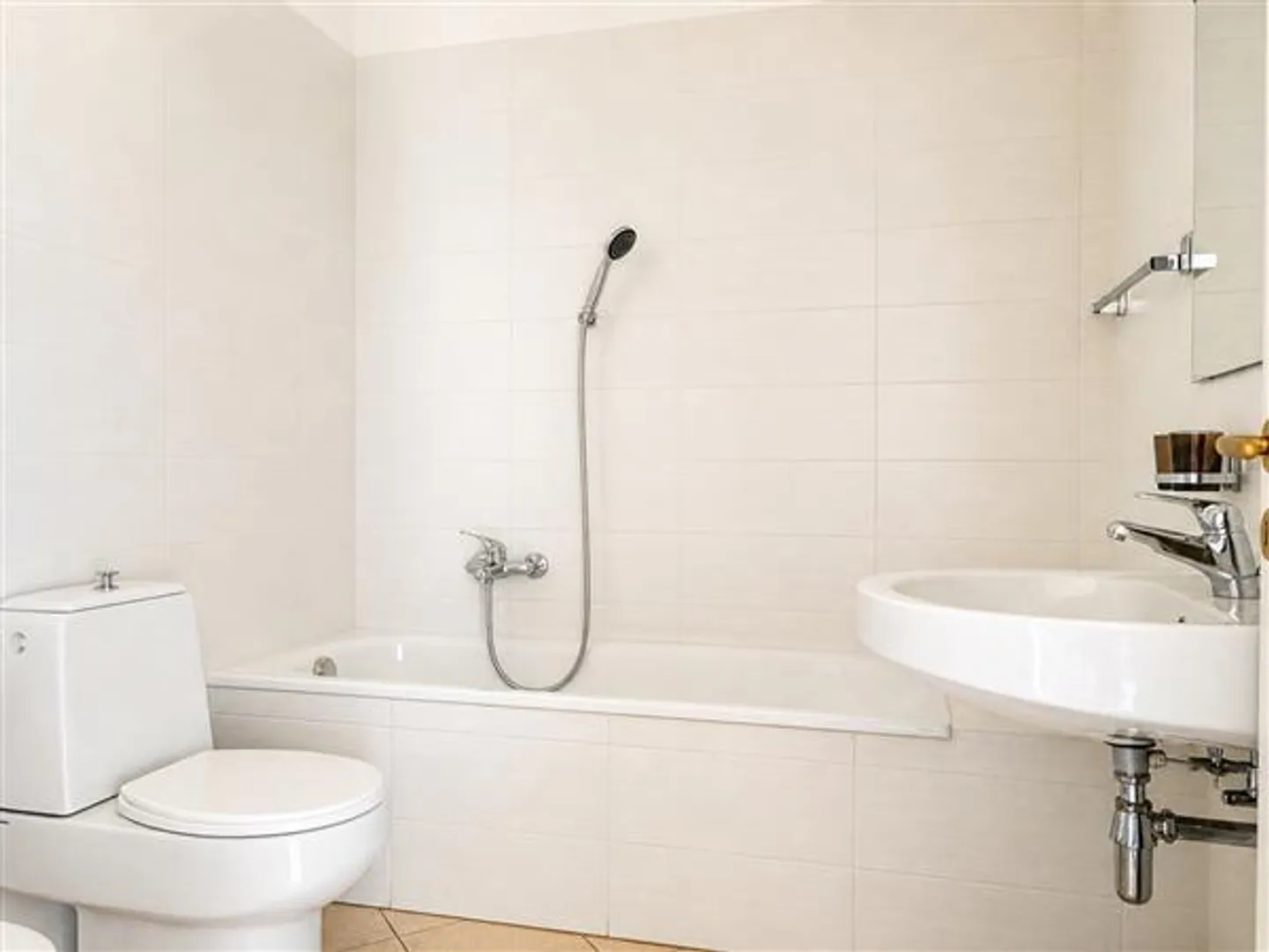Lugano : Appartement 4.5 pièces - Photo 8 sur 9