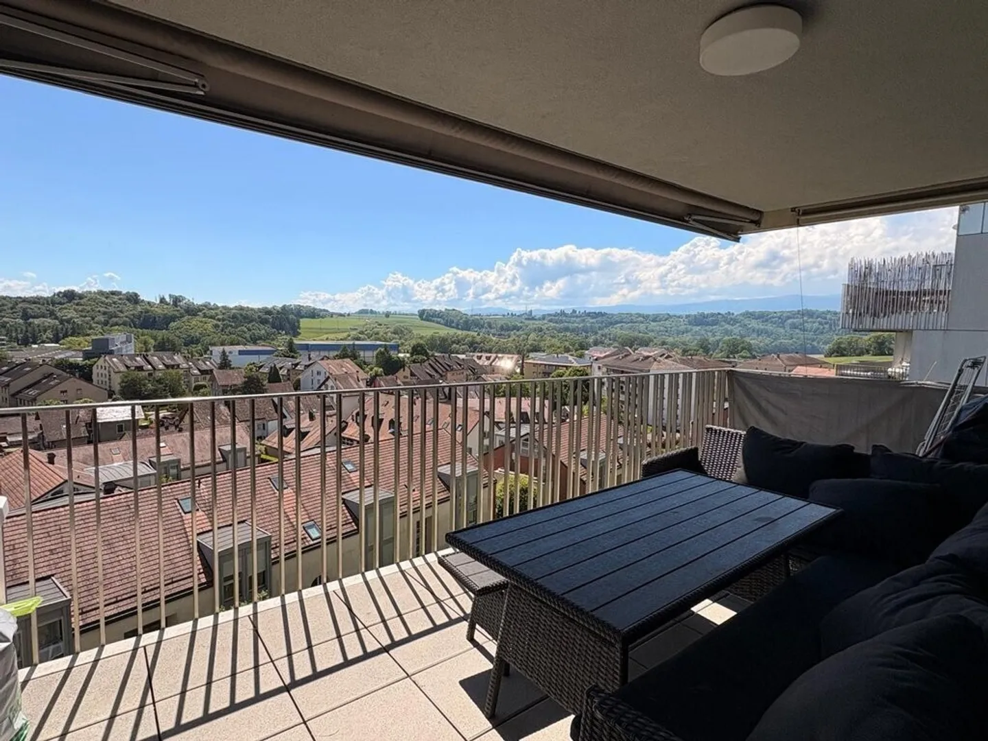 Appartement Charmant avec Balcon - Photo 1 sur 7