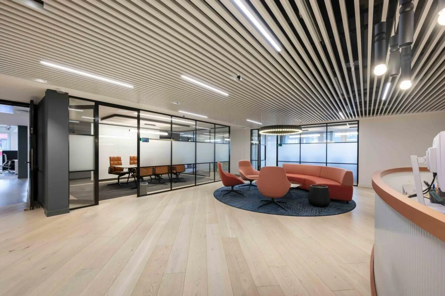 Exclusive large office space with state-of-the-art technology and first-class... - Photo 1 of 12