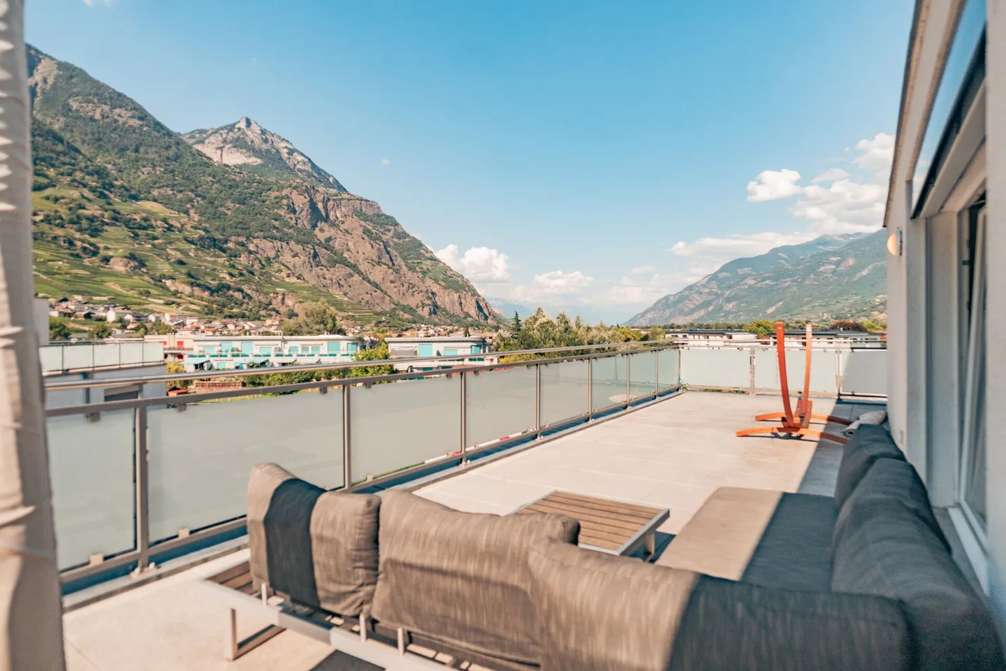 Wunderschöne 2,5-Zimmer-Penthouse-Wohnung in Fully - Foto 14 von 17
