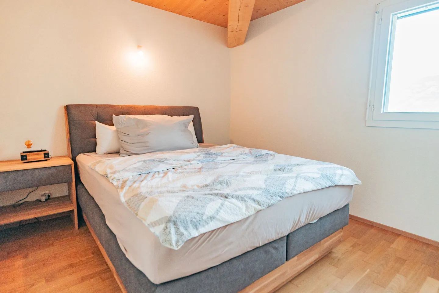 Wunderschöne 2,5-Zimmer-Penthouse-Wohnung in Fully - Foto 16 von 17