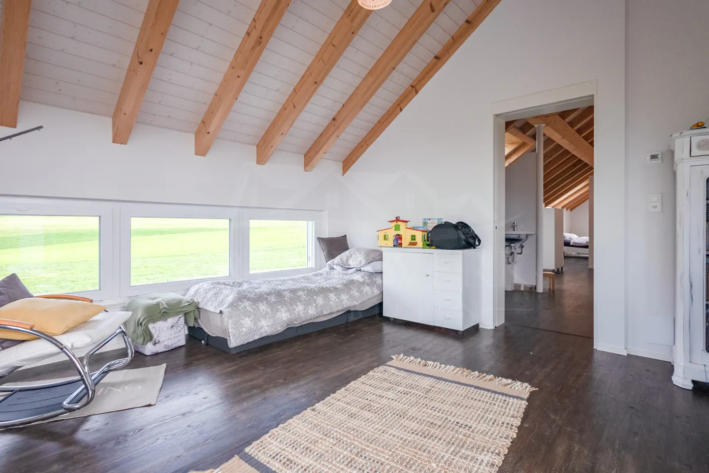 4.5 Room Single Family House with a View of the Green in Alchenstorf - Photo 6 of 14