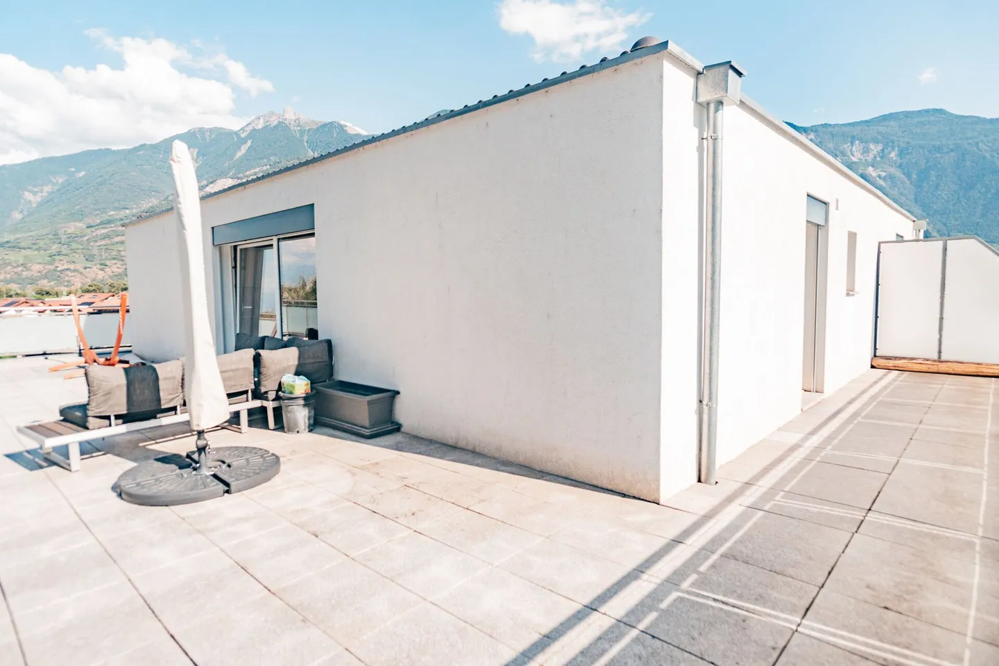 Wunderschöne 2,5-Zimmer-Penthouse-Wohnung in Fully - Foto 17 von 17