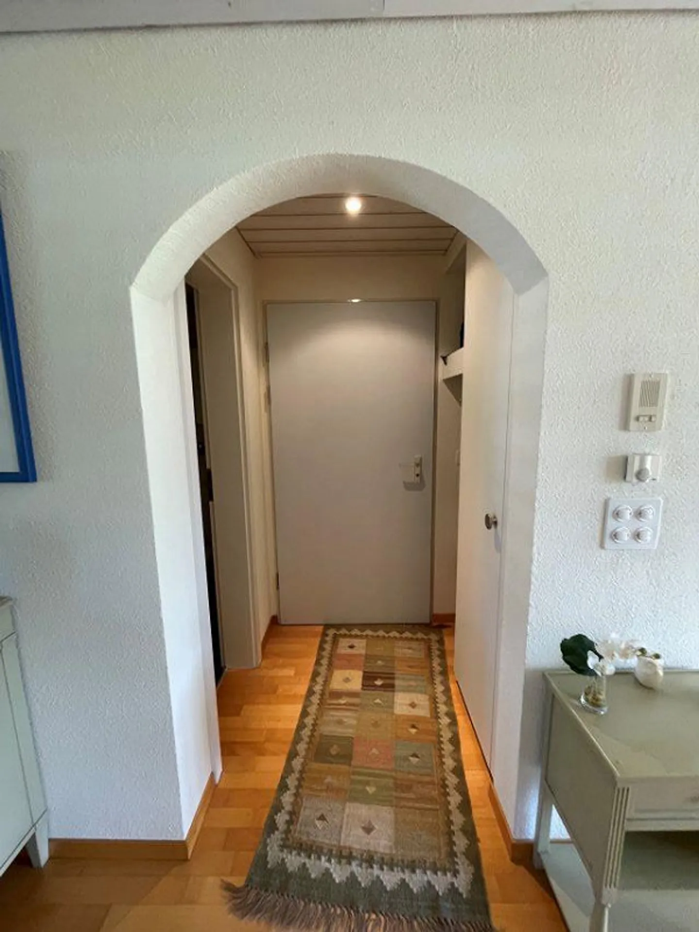 CASTRISCH zu vermieten 3.5 Zimmerwohnung - Foto 4 von 15