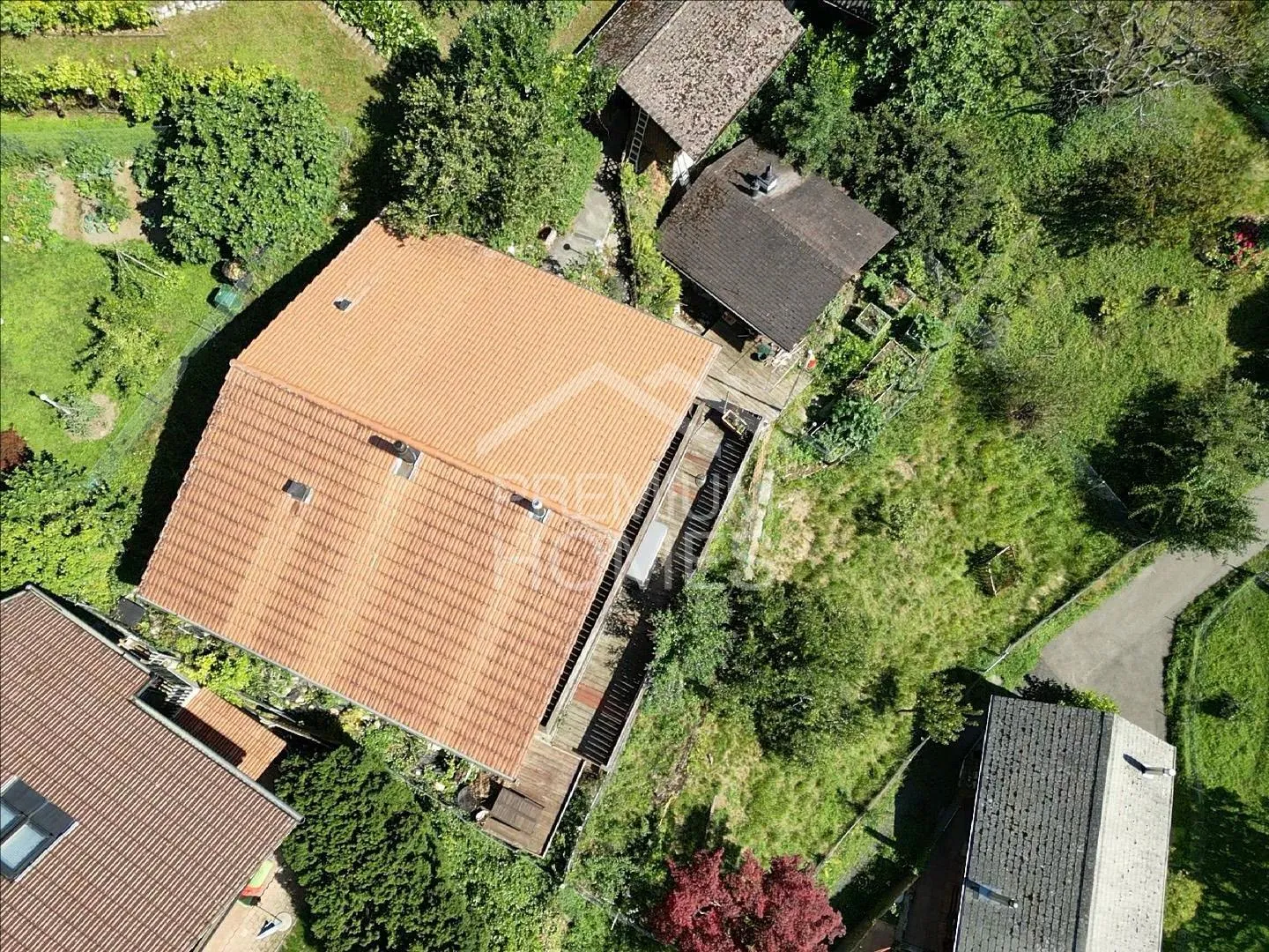 Sonnenverwöhntes Zuhause mit Panorama und Privatsphäre - Foto 7 von 9