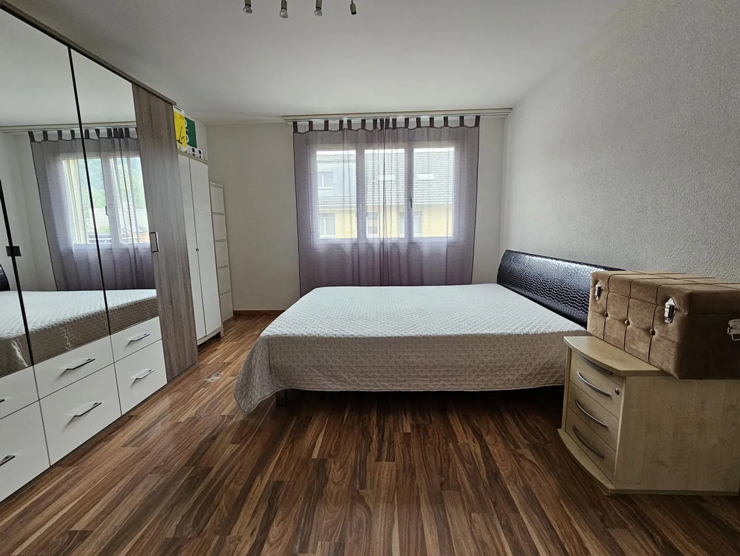 4.5 Zimmer Wohnung mit herrlicher Aussicht - Foto 5 von 8