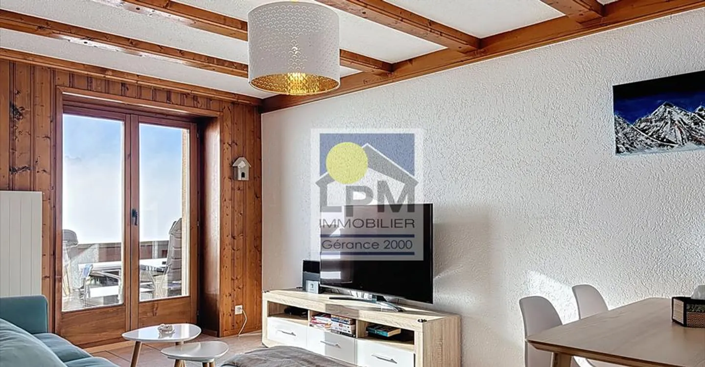 Appartement de Luxe avec Piscine - Photo 2 sur 13