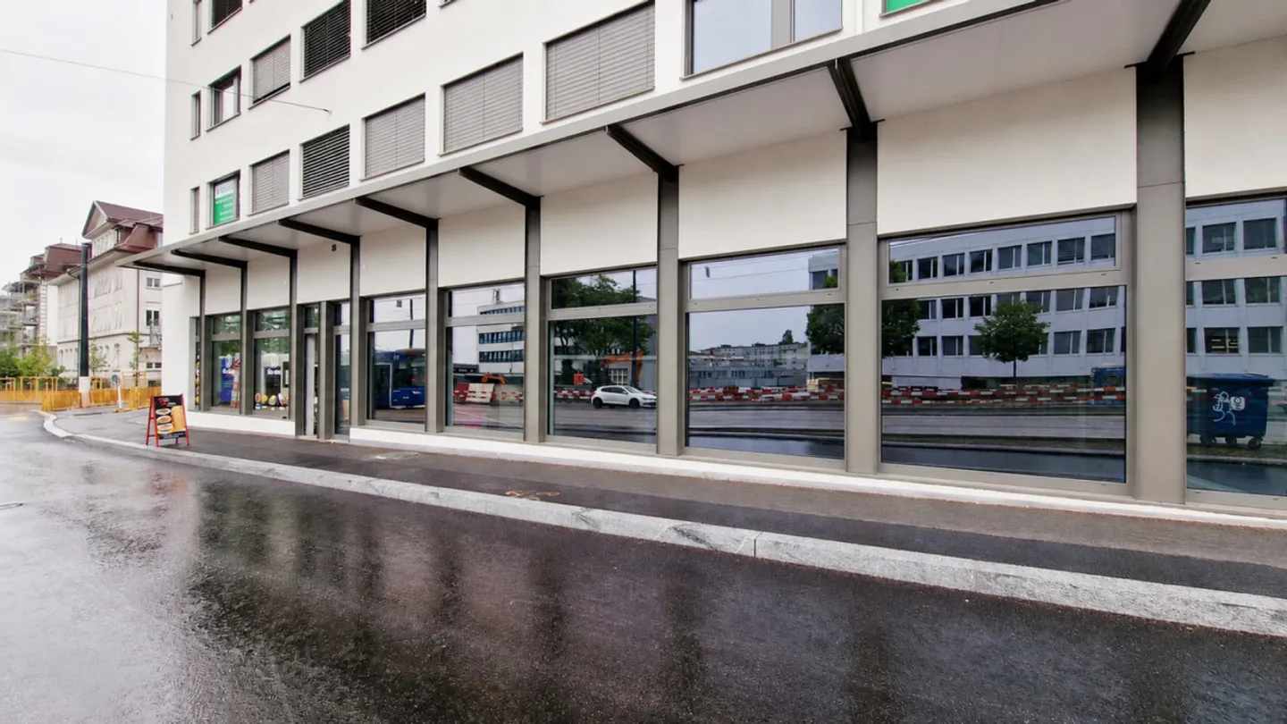 Gewerbefläche in Lausanne - Foto 2 von 7