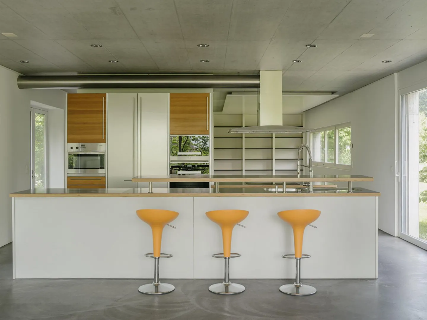 Modern single-family house with stunning views at Rosenberg - Photo 6 of 22