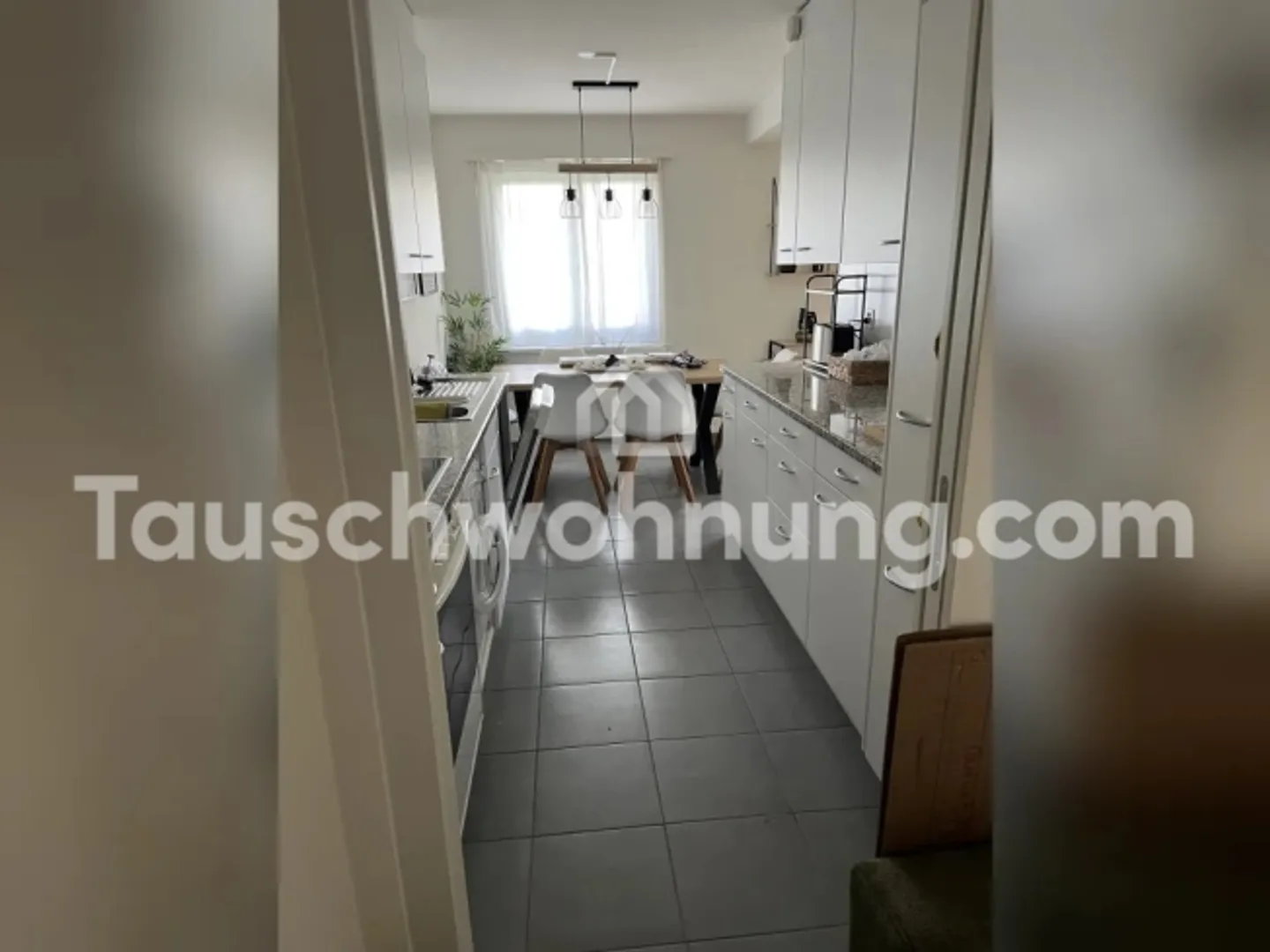 Wohnung mieten - Foto 2 von 11