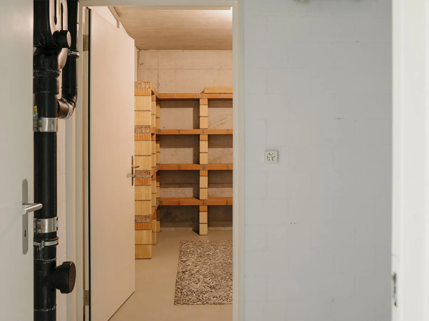 Modern single-family house with stunning views at Rosenberg - Photo 21 of 22