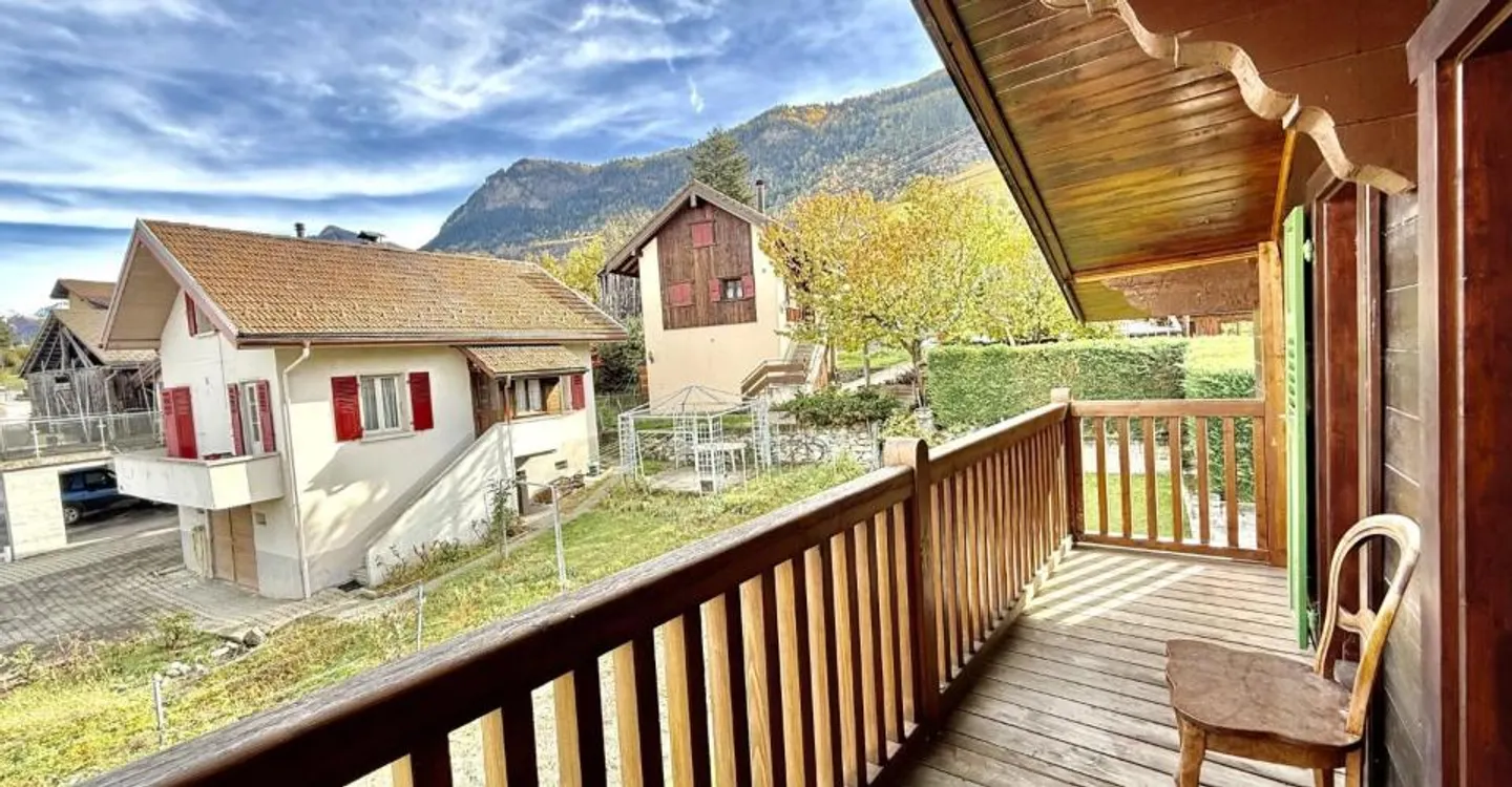 Casa Incantevole con Studio Indipendente - Foto 6 di 12