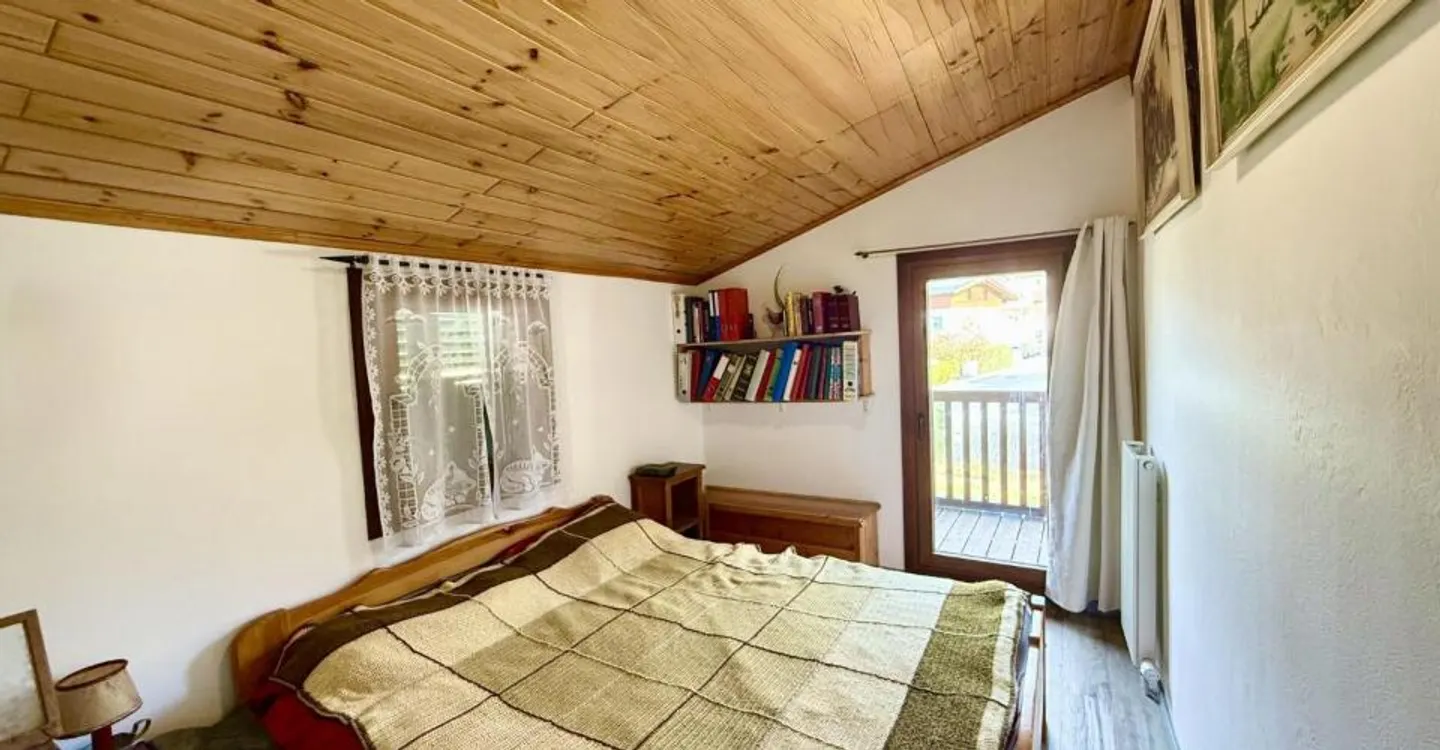 Casa Incantevole con Studio Indipendente - Foto 7 di 12
