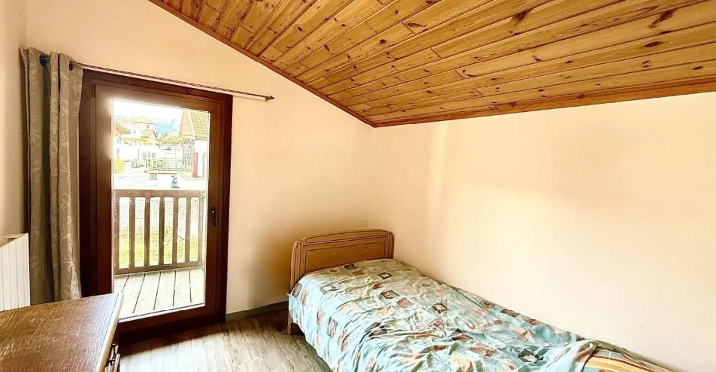 Casa Incantevole con Studio Indipendente - Foto 9 di 12