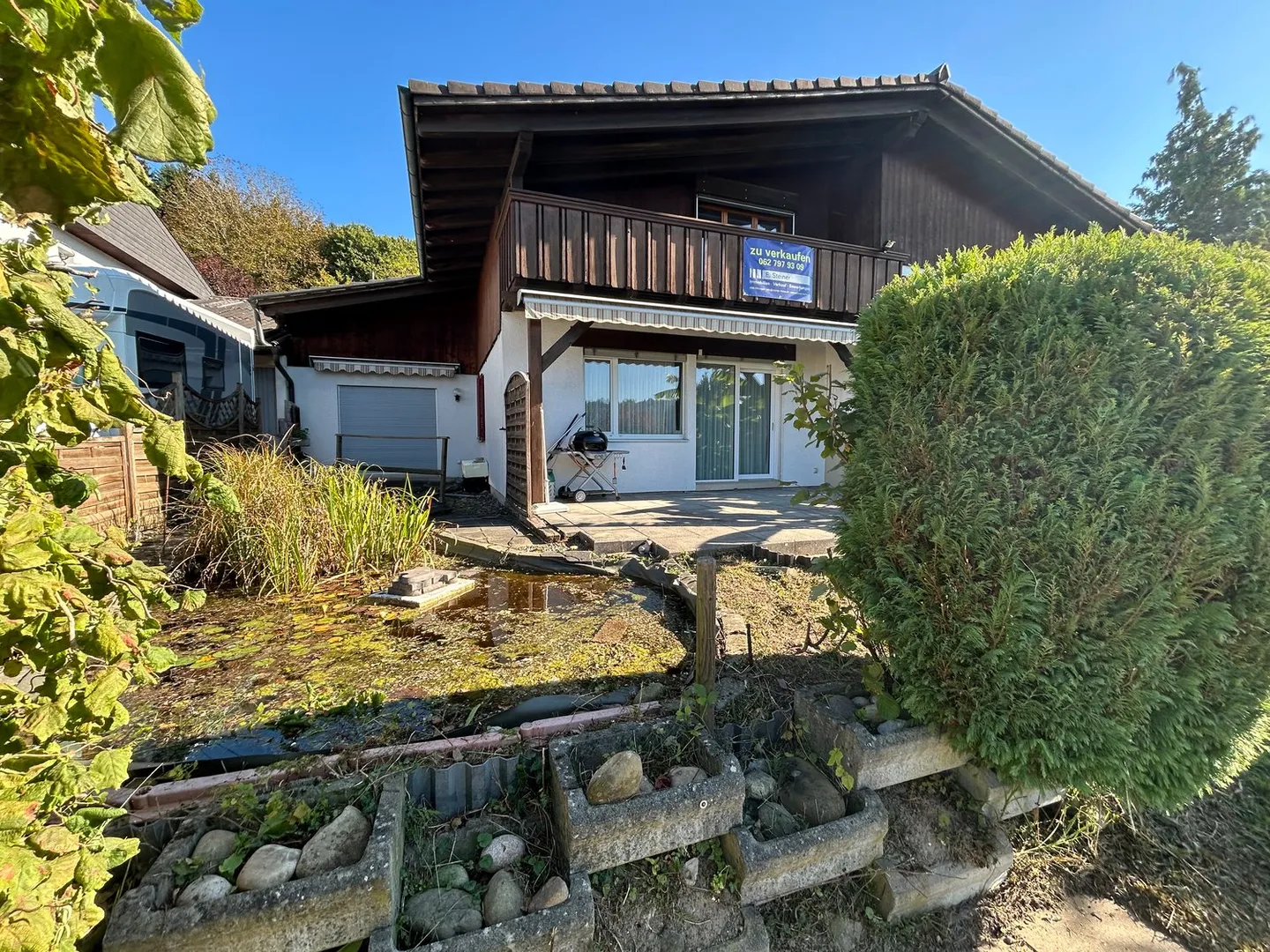 Casa unifamiliare di 6,5 vani in posizione molto tranquilla e soleggiata con vista panoramica - Foto 4 di 21