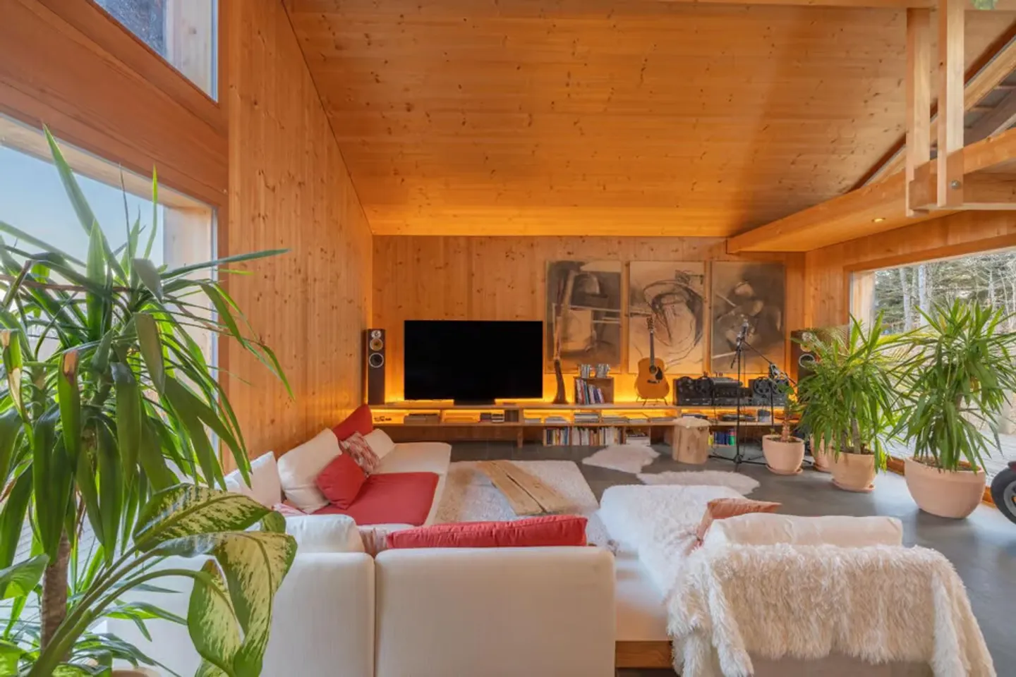 Villa d'Architecte au Bord de la Forêt - Photo 3 sur 13
