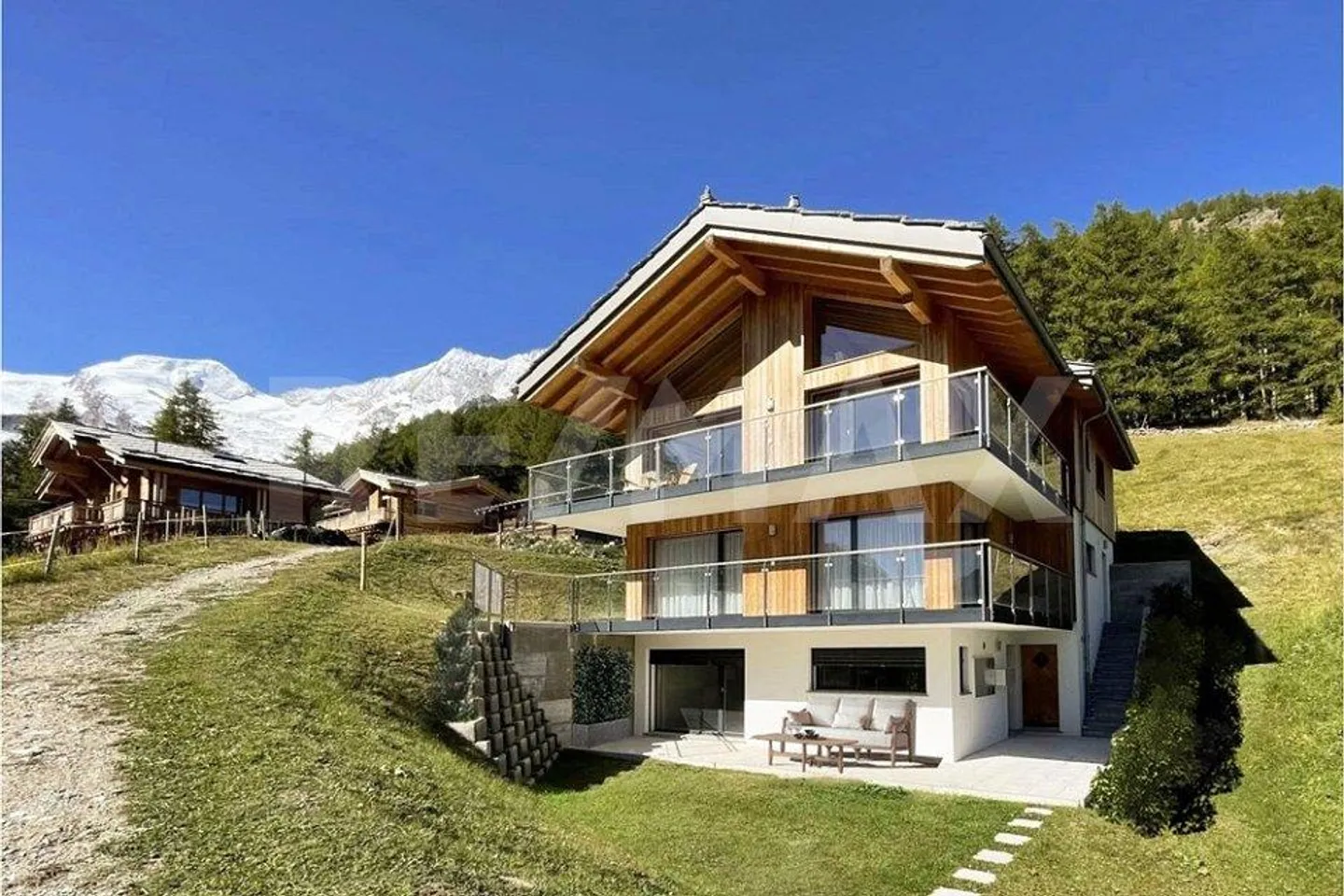 Great 2.5-room apartment for nature lovers on the Hohnegg plateau - Photo 1 of 4