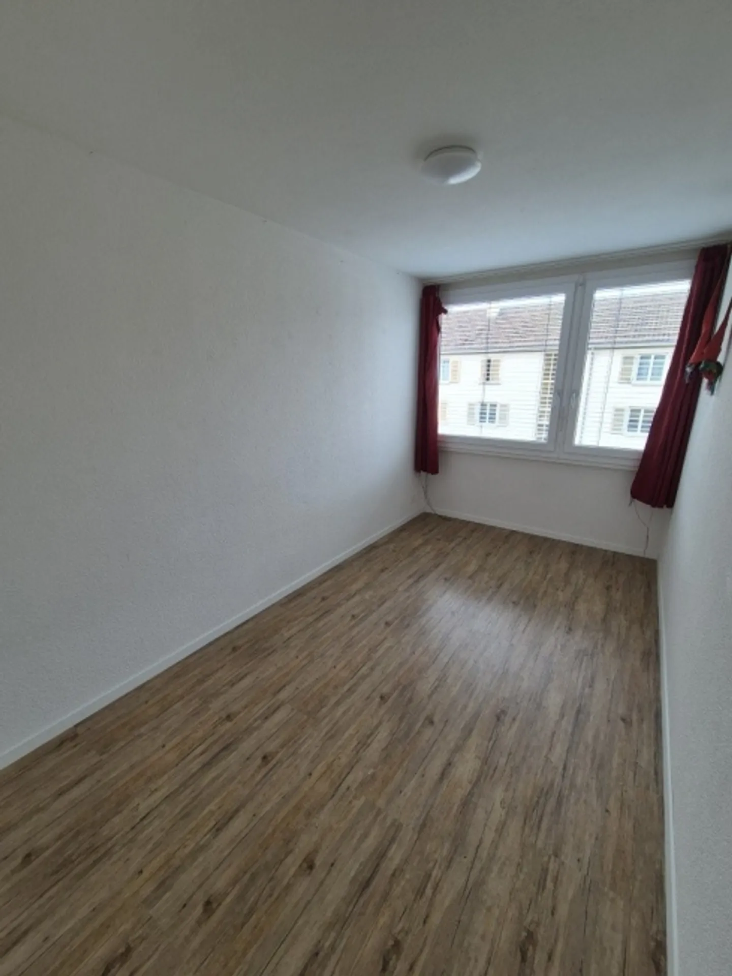 Charmant appartement 4 pièces - Photo 9 sur 13