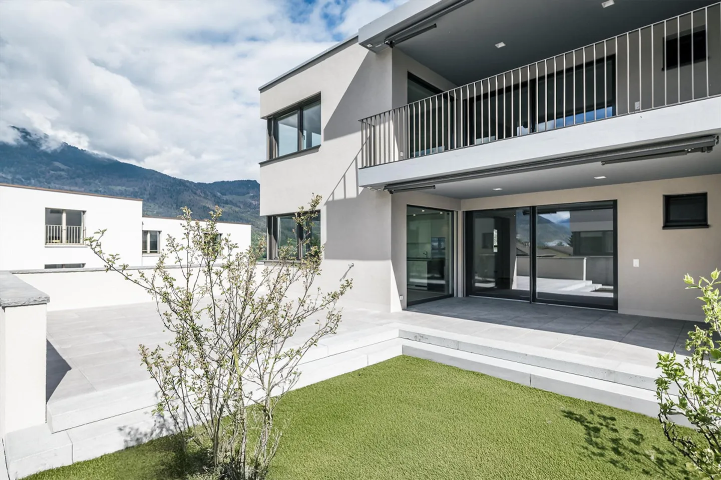 Neubau 3.5-Zimmerwohnung an bester Lage - Foto 8 von 9