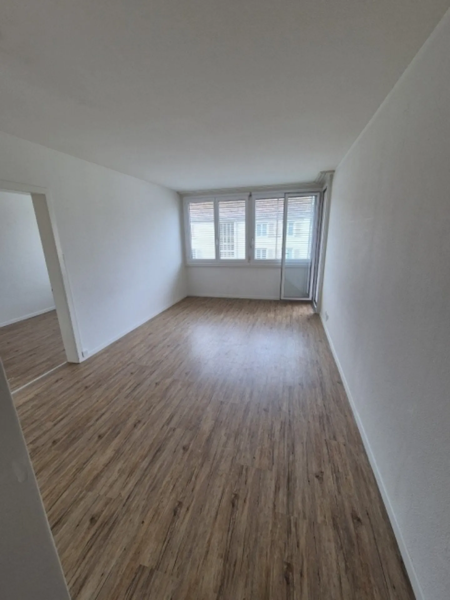 Charmant appartement 4 pièces - Photo 5 sur 13