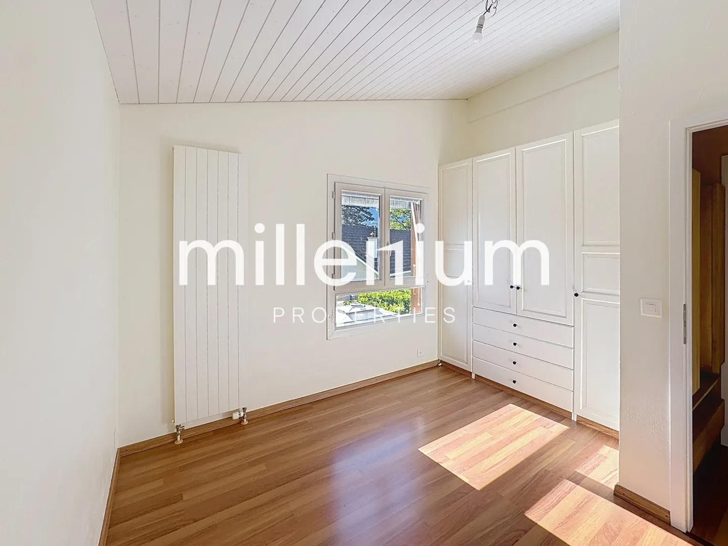 Beautiful Townhouse in Vessy - Photo 9 of 13